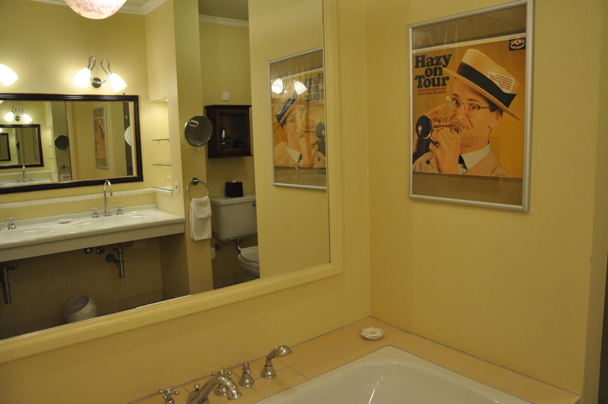 Unique Hotel Innere Enge Bern Bilik gambar